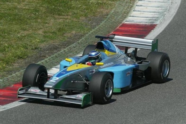 f3000-vallelunga-20050D24A1DB-5CB3-C53B-9A6B-CA8E71AD8CC5.jpg
