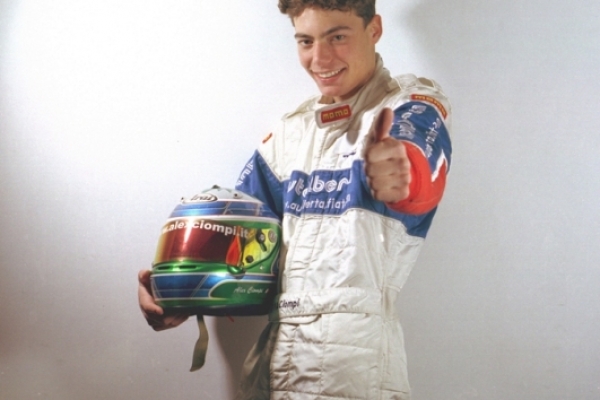 pilota378A83904-C2B1-4F33-7E99-277ED4AC64FC.jpg